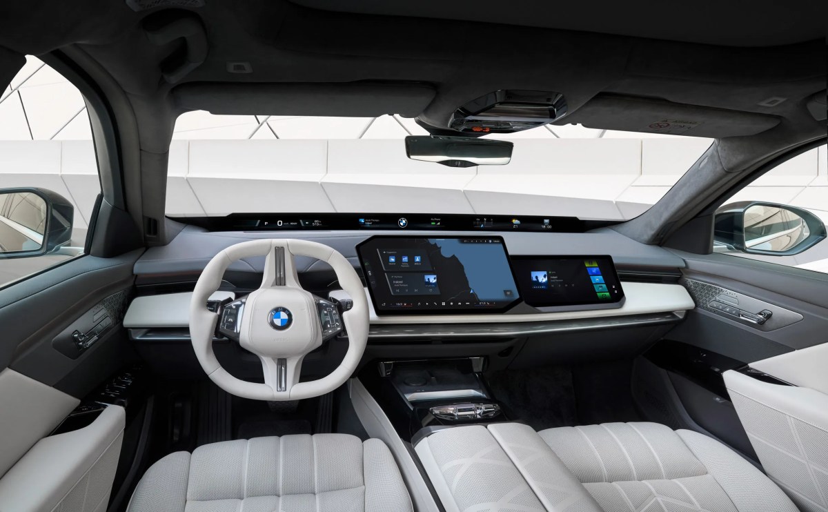 2027 BMW 7-Series gets a high-tech makeover