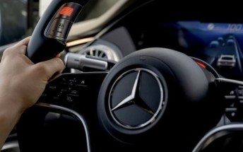 BMW and Mercedes change course on self-driving technology