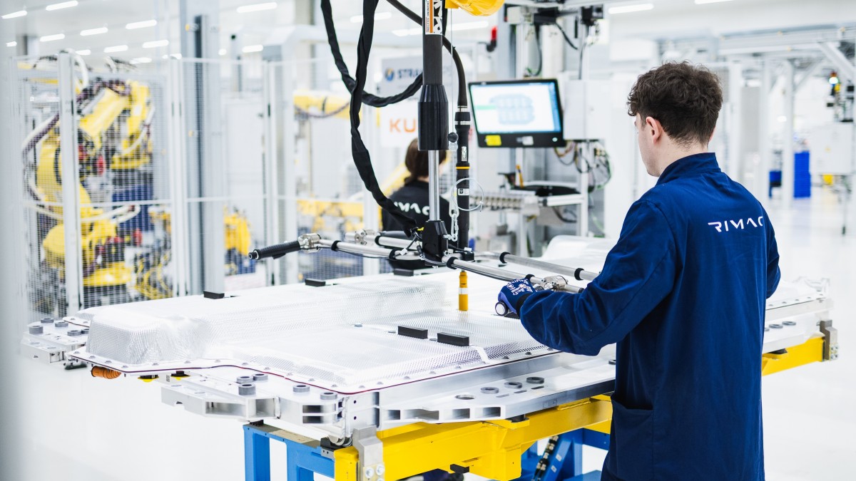 Rimac is helping BMW to build new battery for the i7