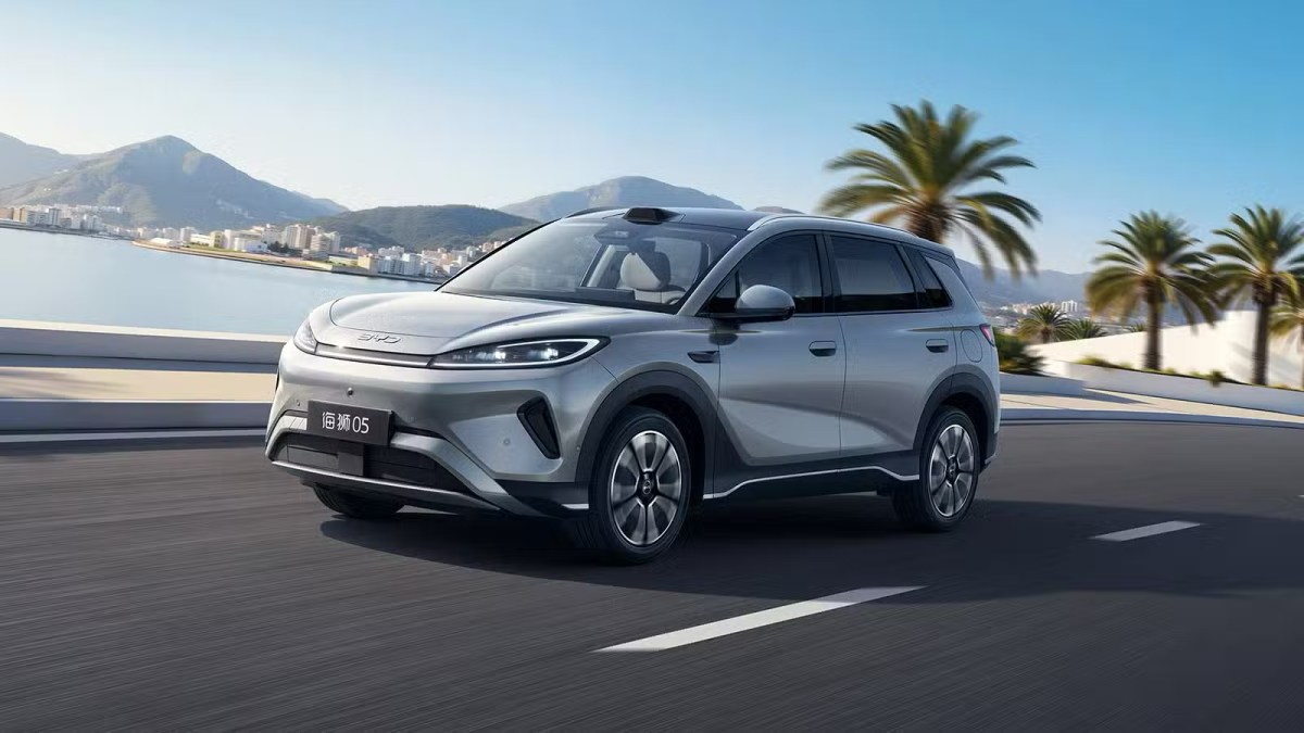 BYD launches the 2026 Sealion 05 with five-minute charging and 2,100 km range
