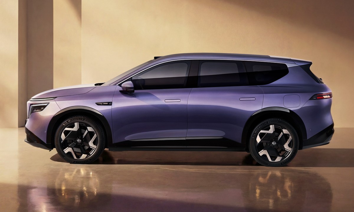 Nissan NX8 mid-size SUV is official with pure EV and EREV options