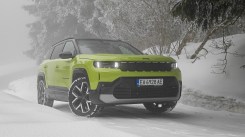 Jeep Compass e FWD in the snow