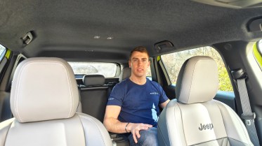 Jeep Compass e rear seat space