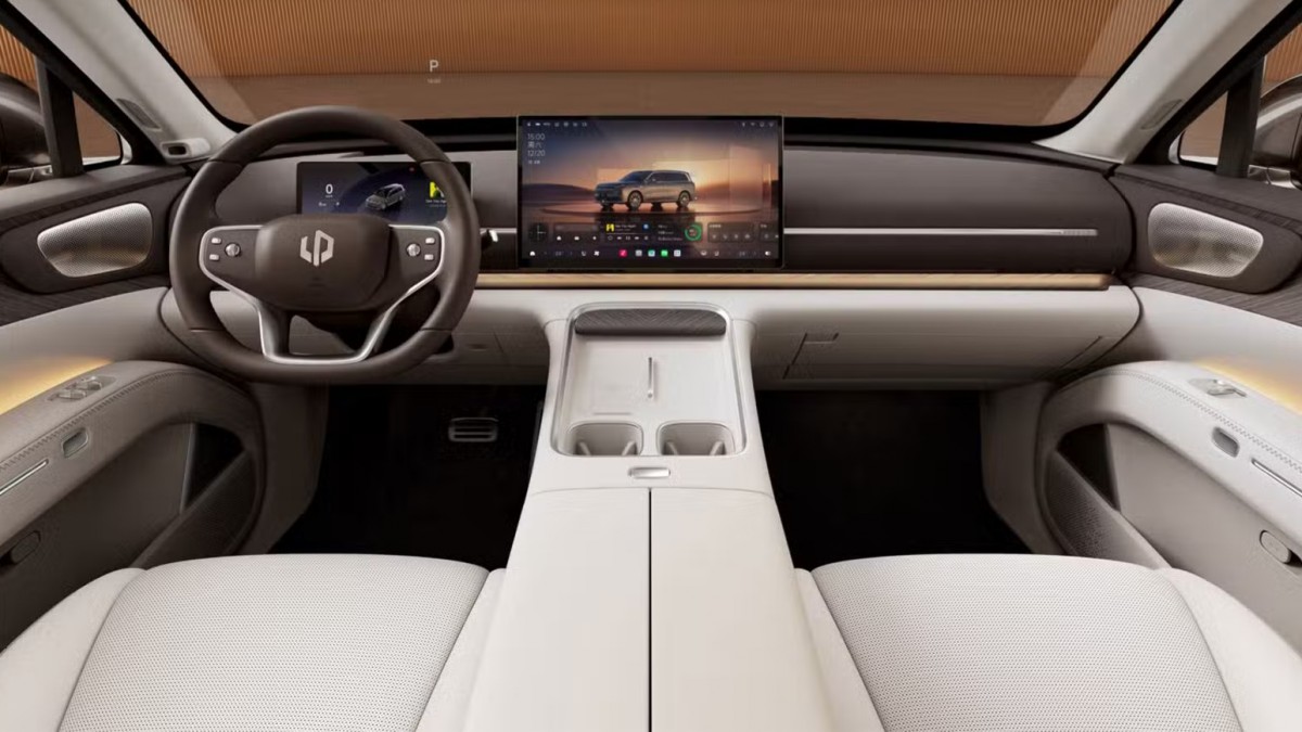 Leapmotor D19 is the new king of batteries and family comfort