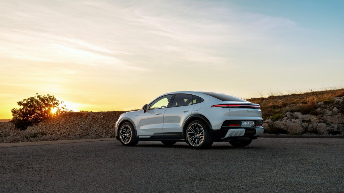 Porsche debuts the high-power 2026 Cayenne Coupé Electric in Beijing