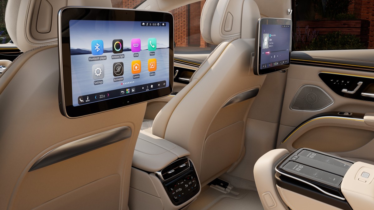 The rear interior of the refreshed Mercedes-Benz EQS