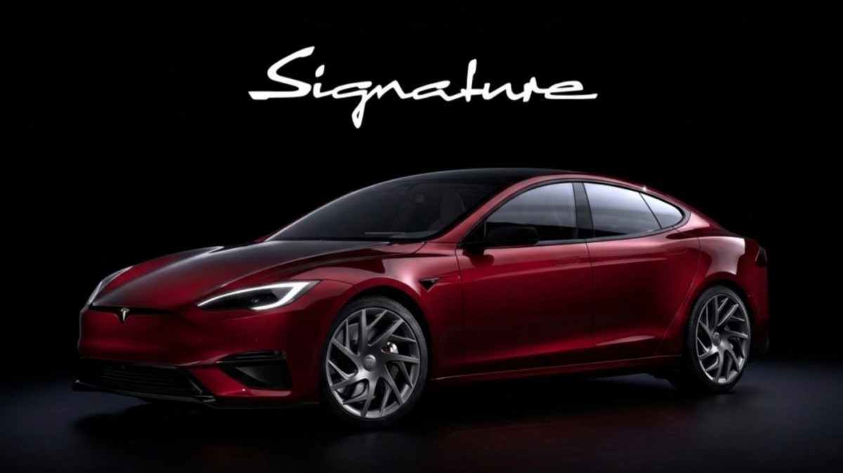 The final Tesla Model S Plaid Signature Edition