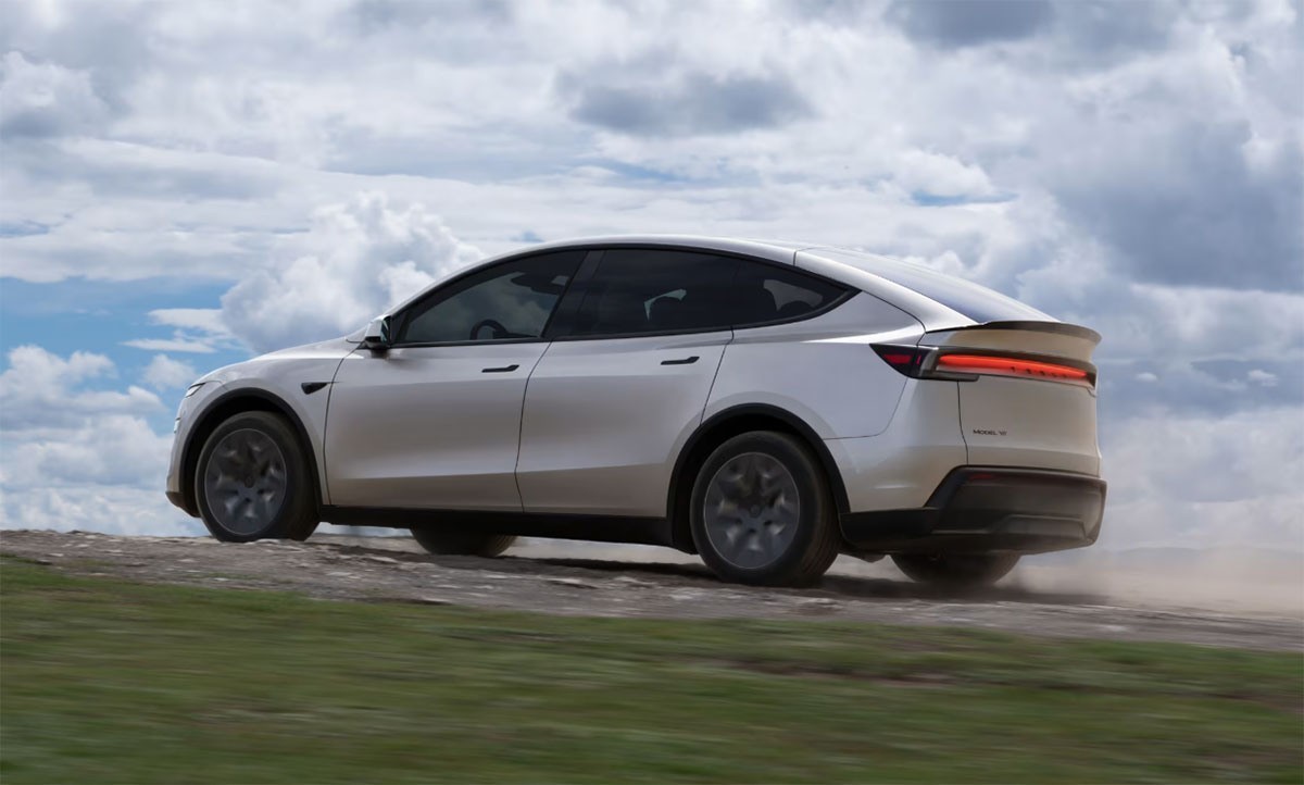 China-only Tesla Model Y L - source: Tesla