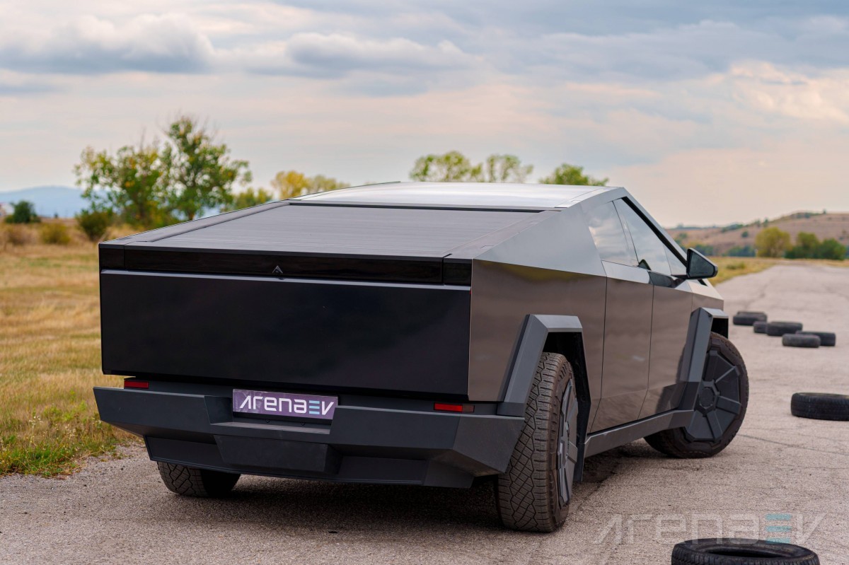 We reviewed the Cybertruck - source: ArenaEV