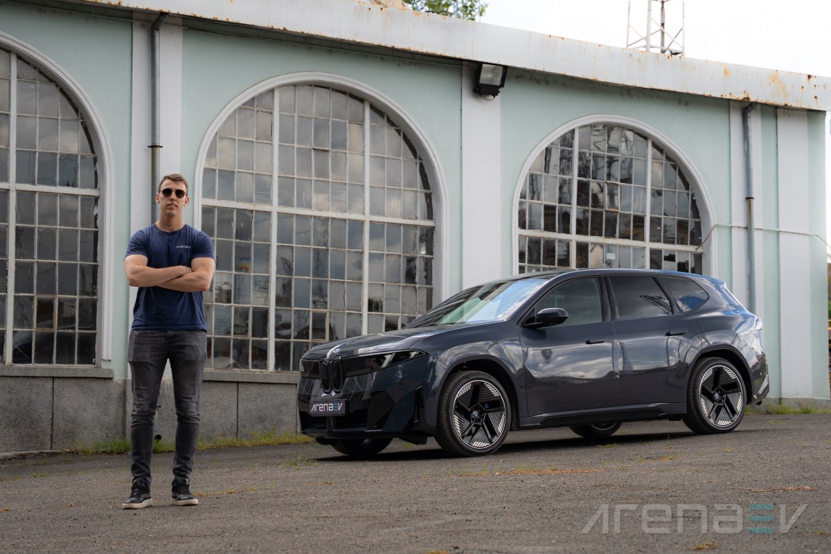 2026 BMW iX3 50 xDrive real life range test with 21-inch wheels and summer tires