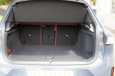 BMW iX3 trunk
