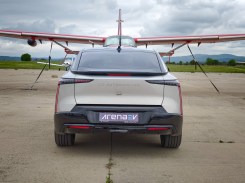 DS N°8 rear end