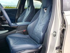 DS N°8 seats