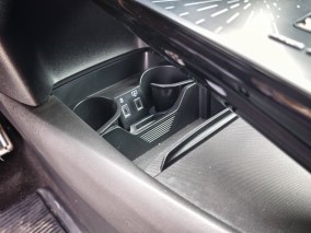 DS N°8 center console