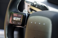 Hyundai Ioniq 9 Performance steering wheel