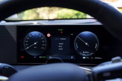 Hyundai Ioniq 9 Performance gauge cluster display