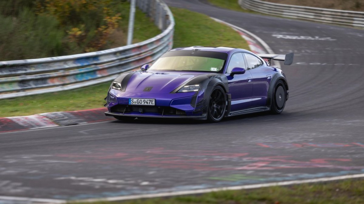 Porsche Taycan Turbo GT sets a blistering new record for electric cars
