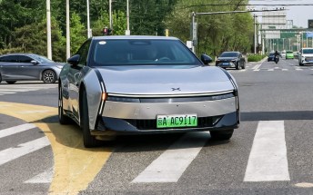 The XPENG P7 is a low-slung speed machine that thinks like a human