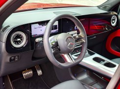 Mercedes GLB dashboard