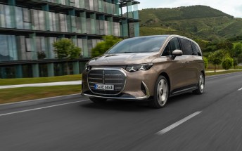 Mercedes-Benz VLE 300 deliveries kick off, VLE 400 is next