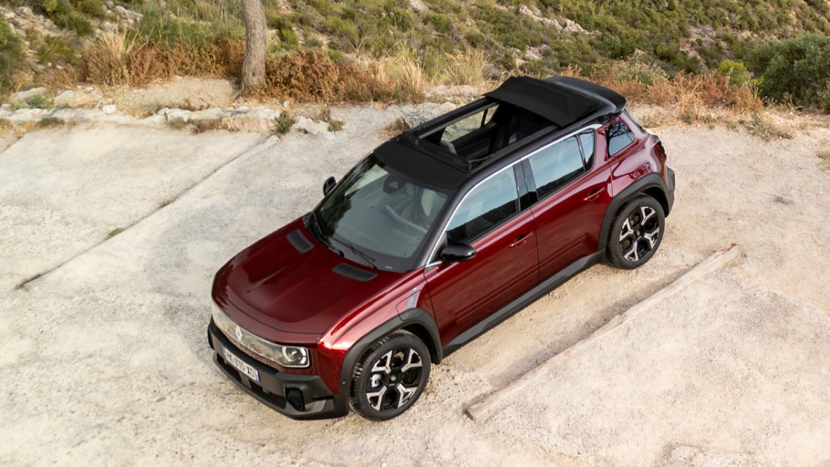 Renault adds a folding fabric roof to the 4 E-Tech electric crossover