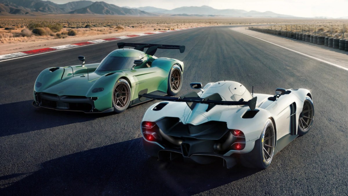 The 1,000-HP McMurtry Spéirling PURE track car enters production