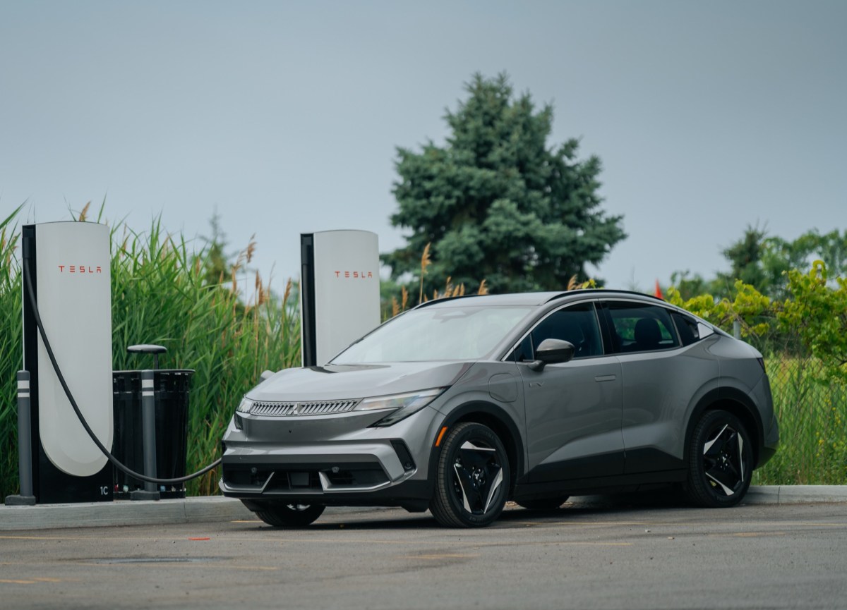 Mitsubishi publishes charging specs for its upcoming Eclipse Sportback EV