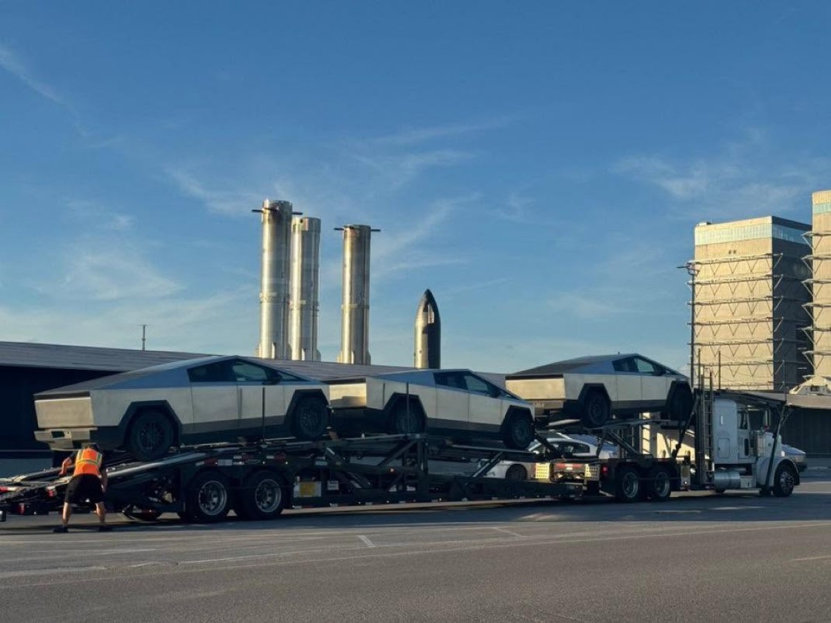 Musk denies Tesla might sacrifice its best car factory to reach the stars
