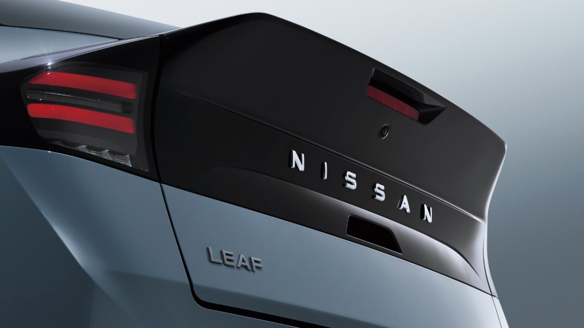 Nissan's third-gen LEAF gets the NISMO treatment