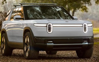 Real-world highway range test of the new Rivian R2
