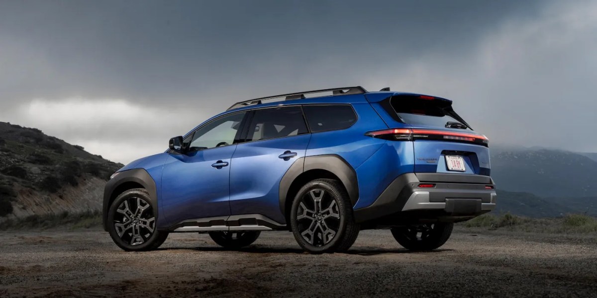 Subaru Trailseeker keeps its US price low to challenge mainstream EVs