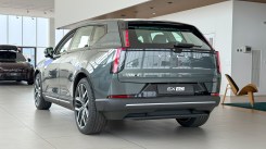 Volvo EX60 P10 rear end