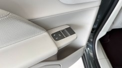 Trunk and folding seats