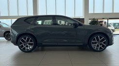 Side accents Volvo EX60