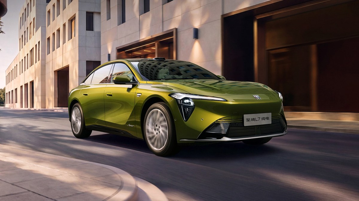 Buick Electra L7 EV goes on sale in China