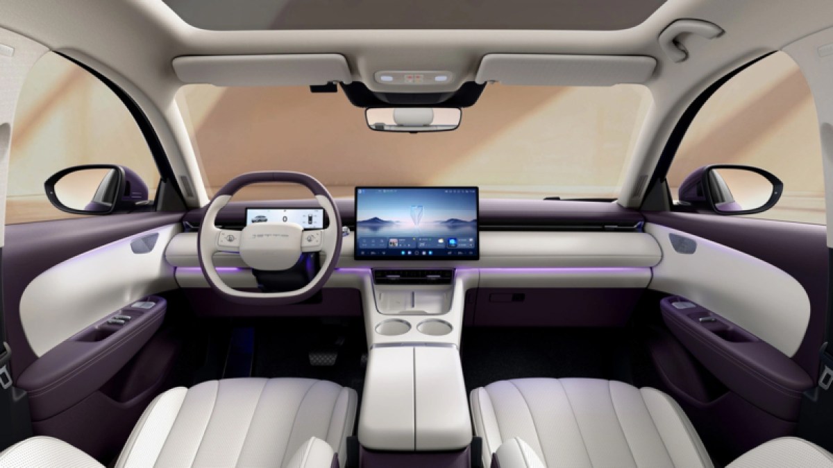 Jetta M6 comes with a bed layout because that’s what Chinese drivers want