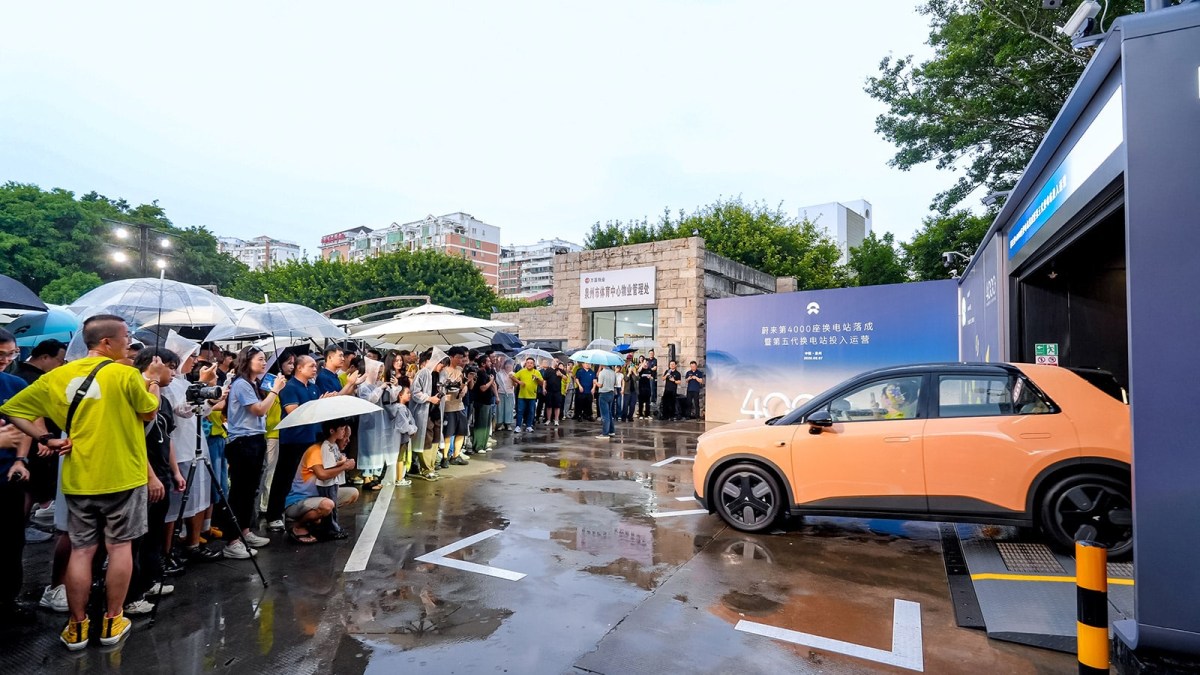 Nio is scaling up - new flagships, new swap stations, and standardized tech