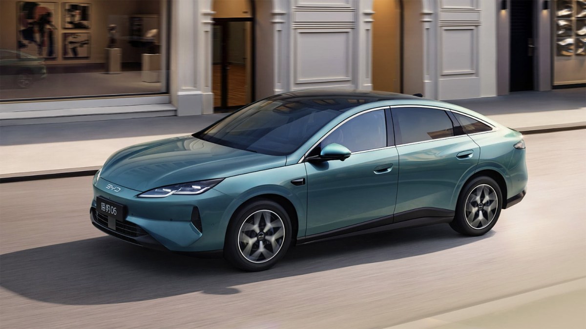 BYD Seal 06 brings Flash Charging, ADAS, AI, and 2,300 km of range - all for under $15,000