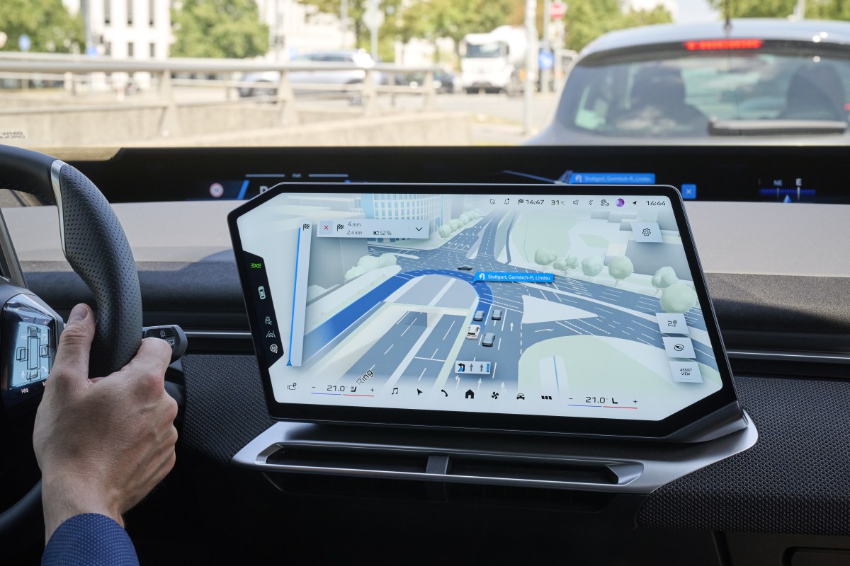 BMW and Mapbox team up for new 3D view that makes driving easier