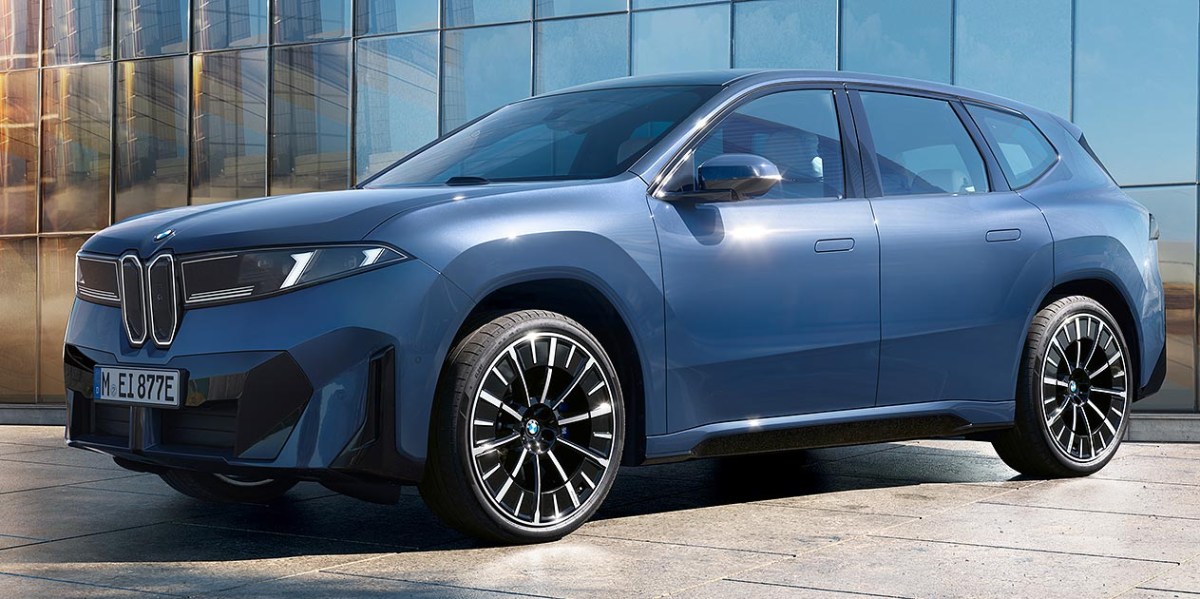 BMW iX3 production goes non-stop as it received 100,000 orders already