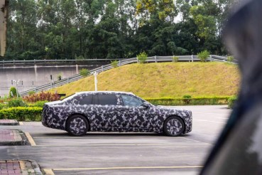 BYD Yangwang ''Hu'' spy shots