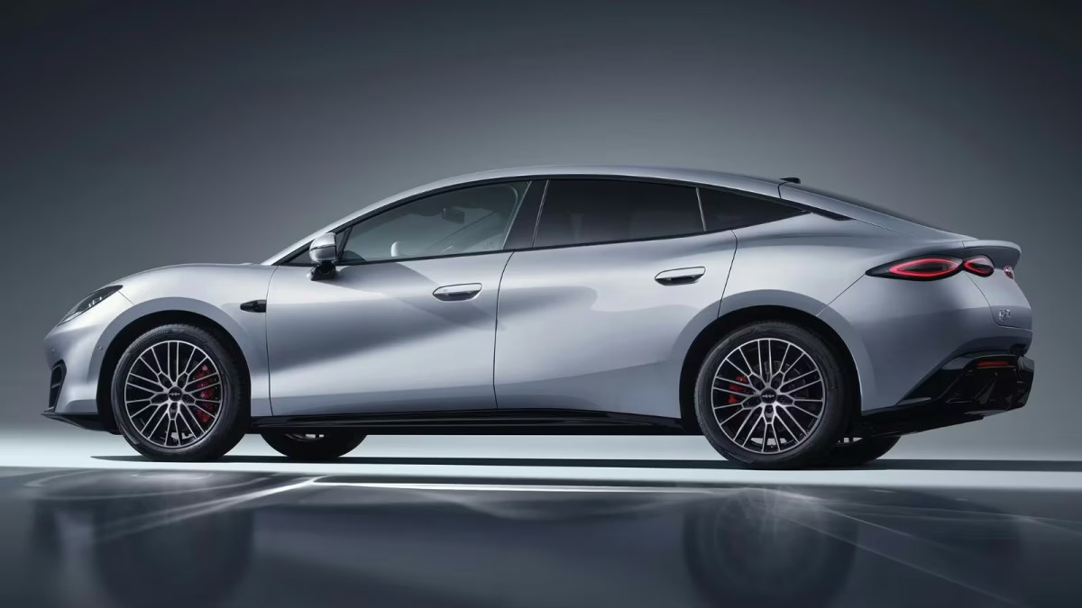 BYD’s Fang Cheng Bao Formula S and S GT go on sale in China