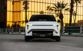 The sub-$30,000 Kia EV3 arrives in the US at the perfect moment