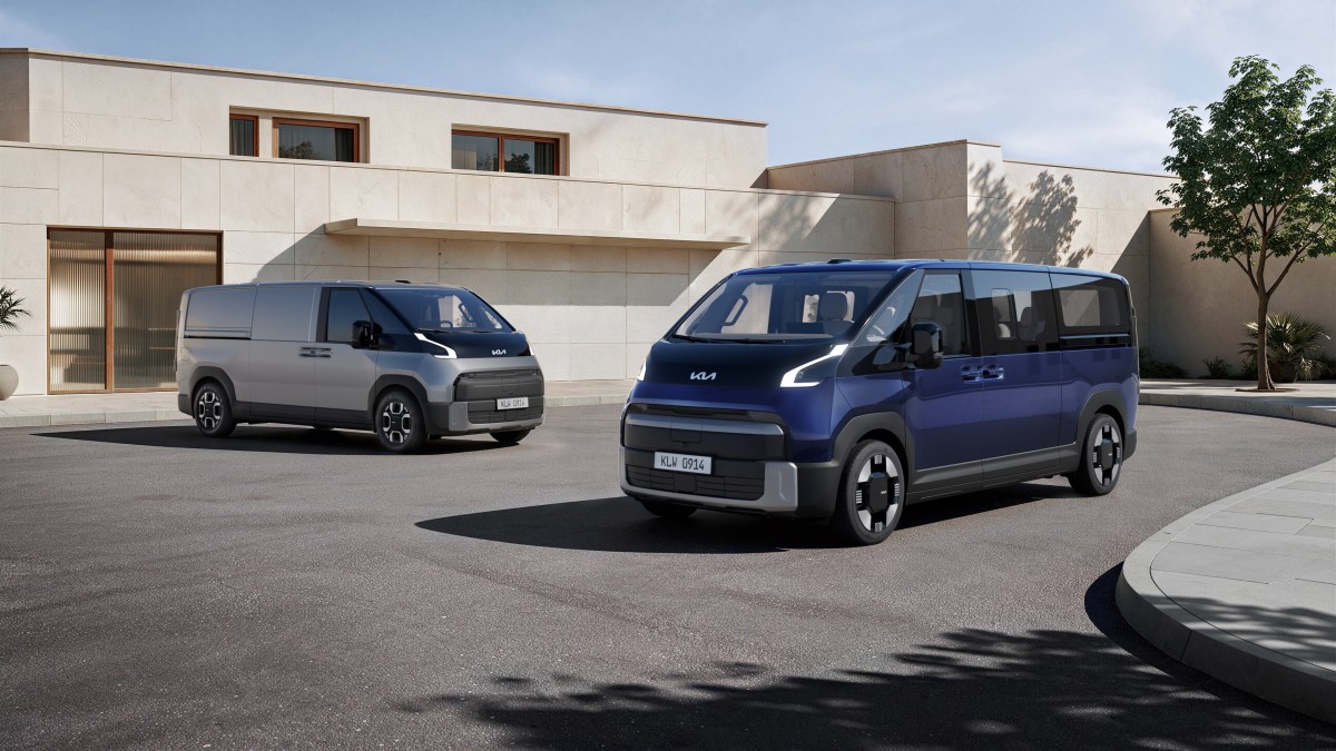 Kia 's announces its EV van PV7 and it's huge, it can carry up to 9 passengers