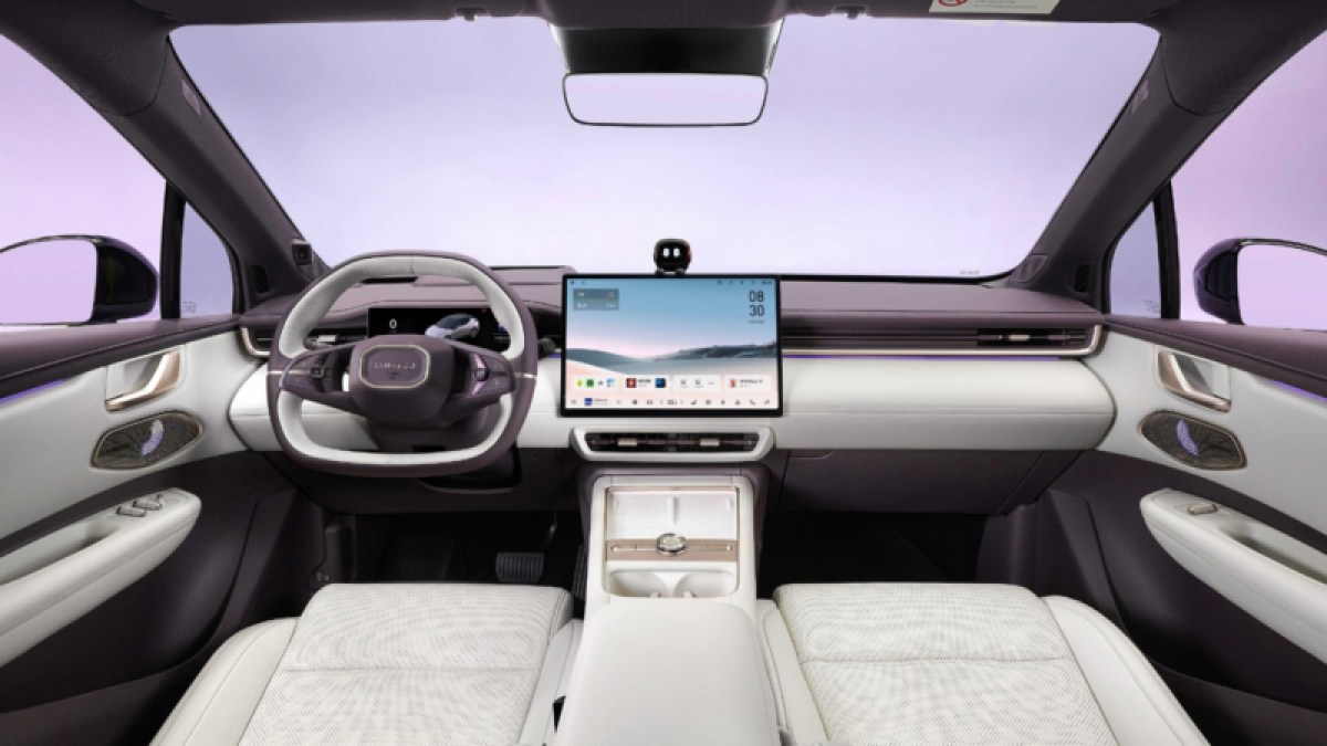 Lynk & Co built a cut-price EV to save its skin - 15,000 orders confirm they got it right