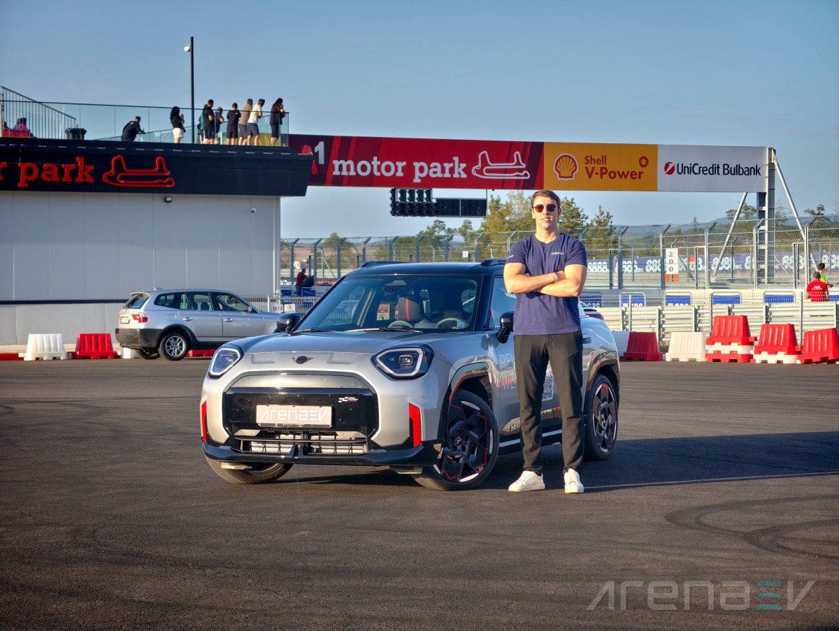 2026 MINI John Cooper Works Aceman E review
