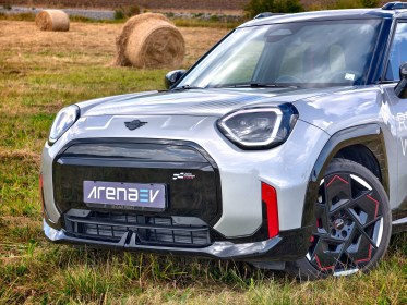 MINI Aceman JCW E front end