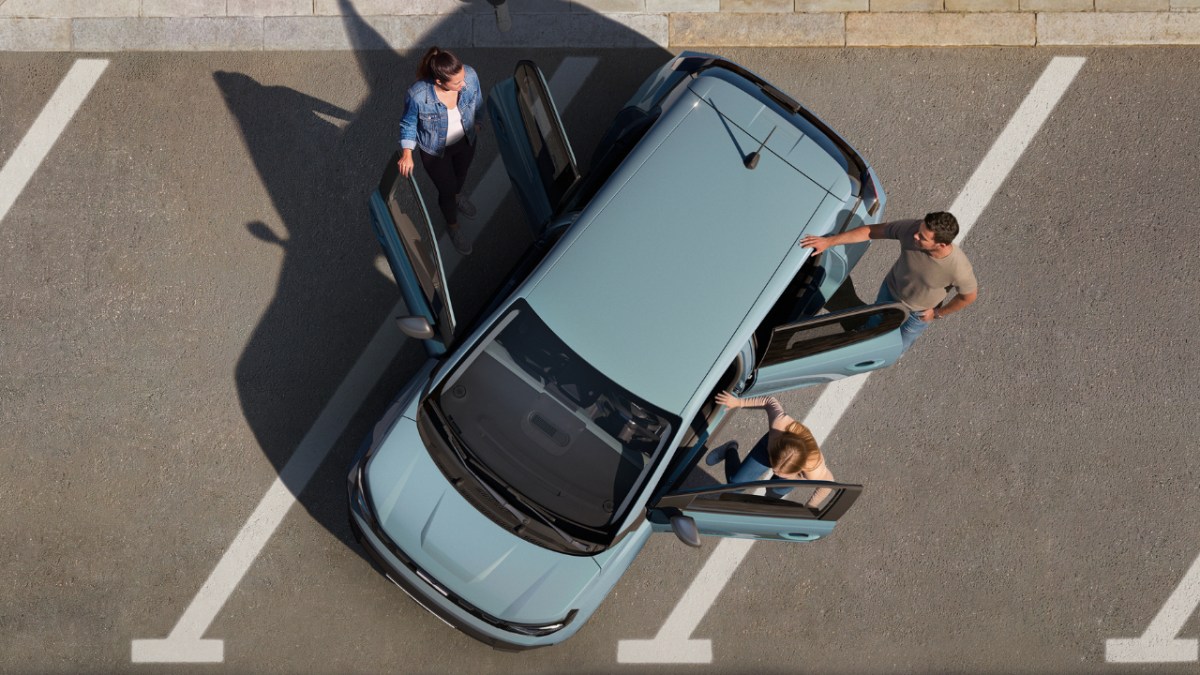 Second-gen Dacia Spring exposes the absurdity of modern electric cars