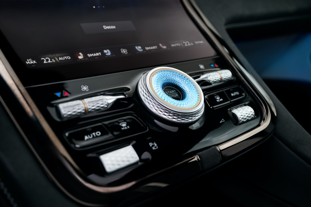 The new Bentley Torcal bridges ultra-luxury with Stuttgart hardware