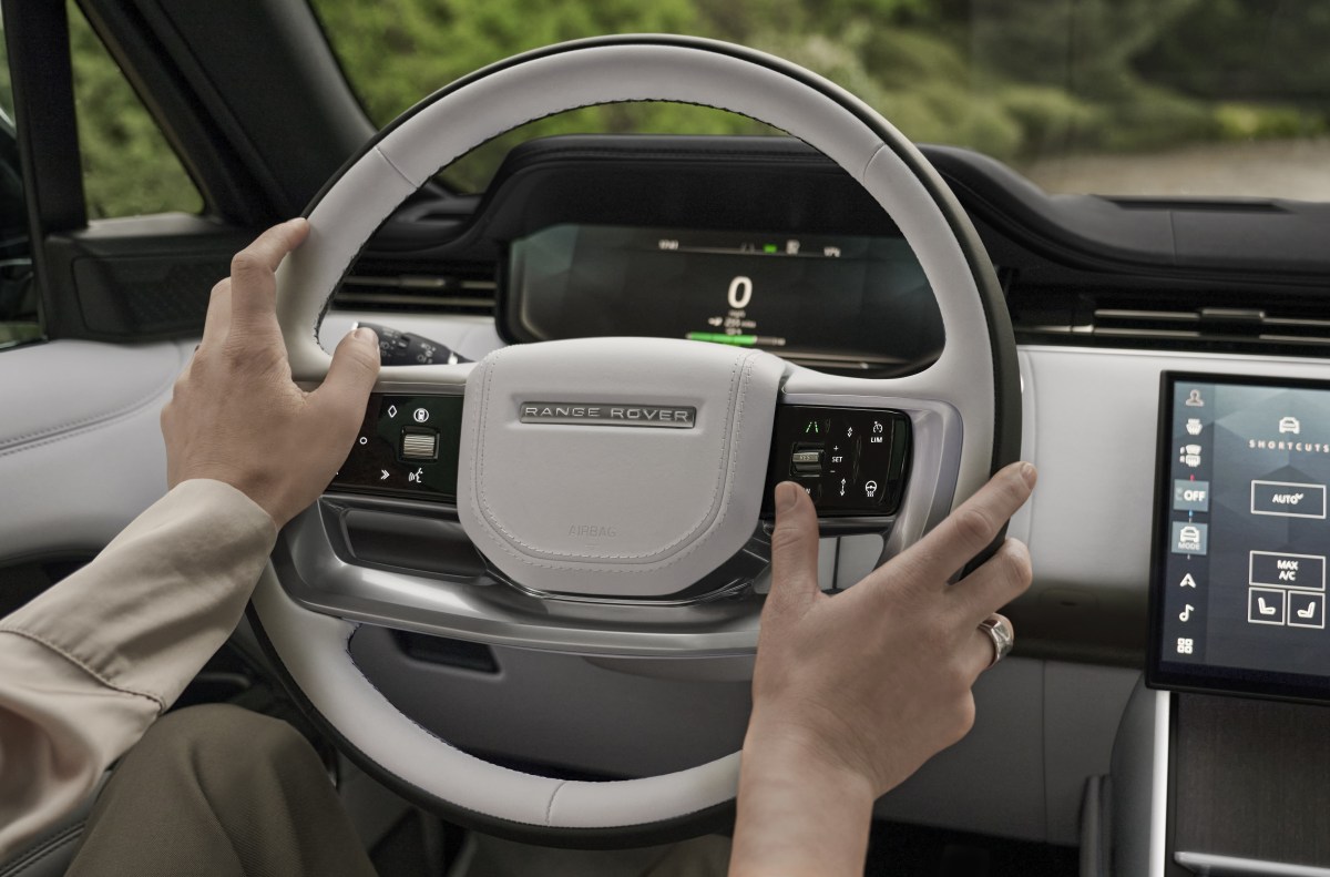 The new electric Range Rover is an EV that refuses to act like one